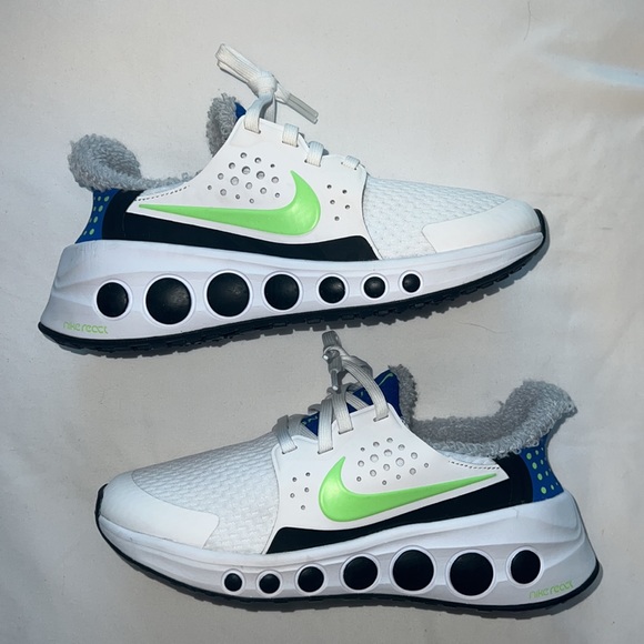 Nike sneakers. Cruz One. Size 6.5. - Picture 1 of 5